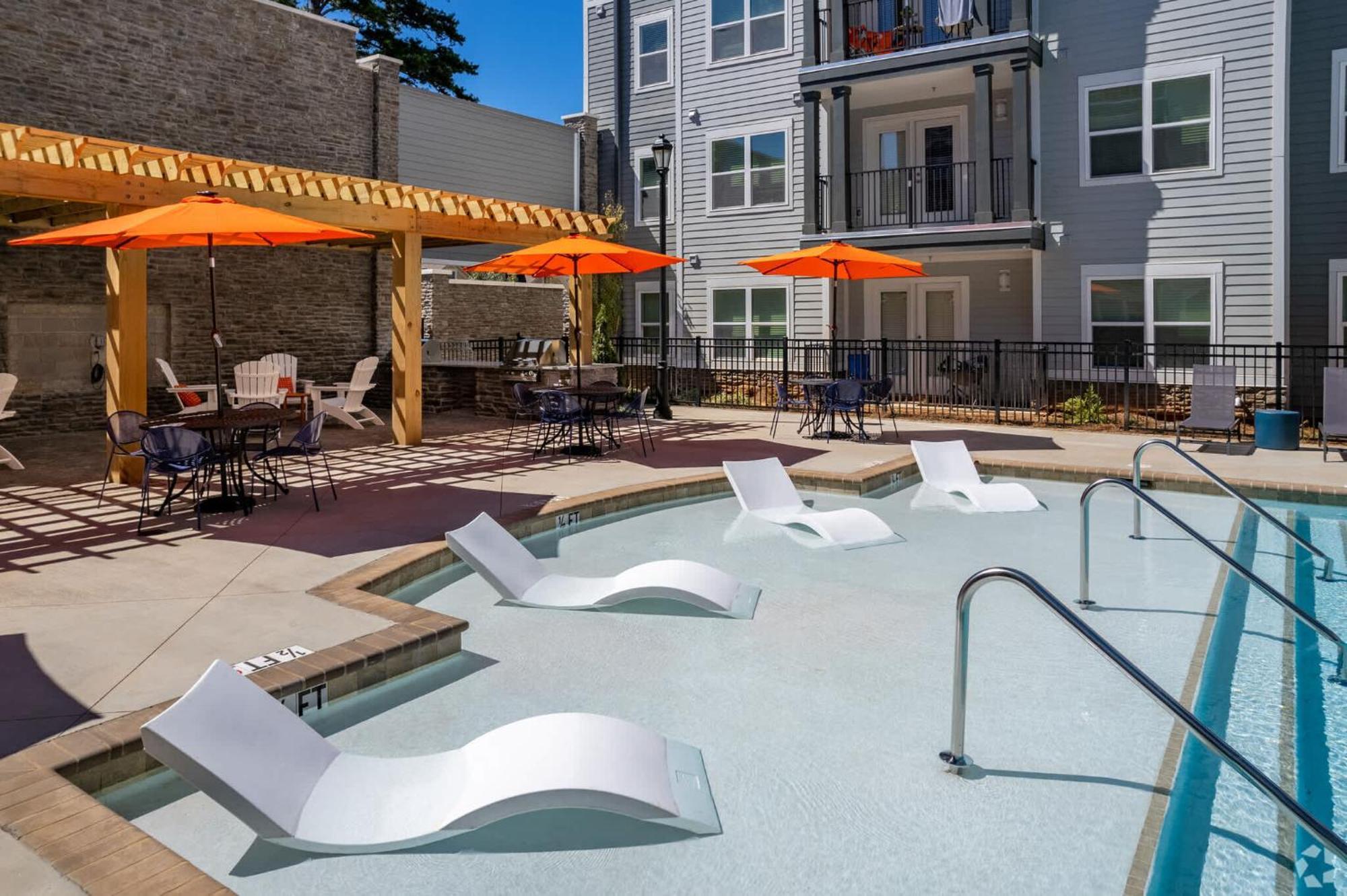 クレムソンNear Cu And Minutes To Dt Gym Pool Hammockアパートメント エクステリア 写真